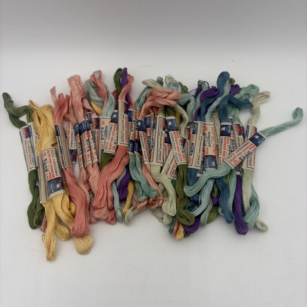 huge lot 54 Vintage Nunβs Embroidery Boilfast Thread Excellent Condition RARE